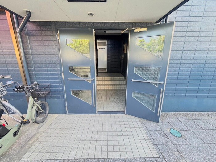 ファミール池尻の物件外観写真