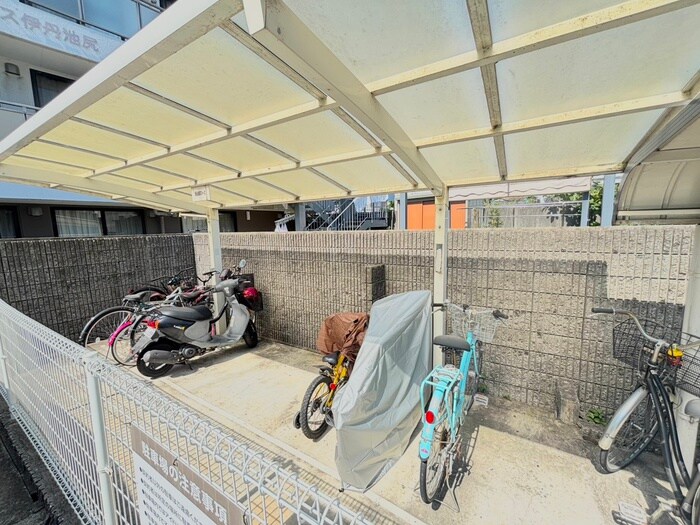 ファミール池尻の物件外観写真