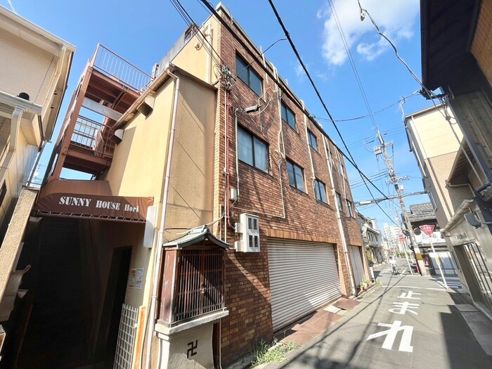 サニ－ハウス堀の物件外観写真