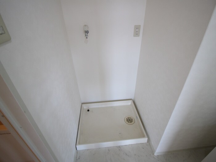 アフィシオン堀川の物件内観写真