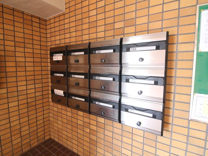 石垣ハイツの物件外観写真