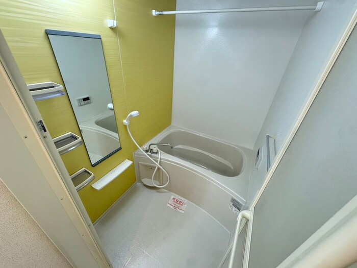 ユング フラウⅢの物件内観写真