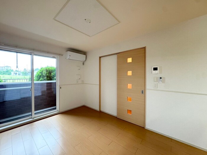 ユング フラウⅢの物件内観写真