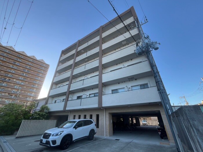 FLATS MINAGUCHIの物件外観写真