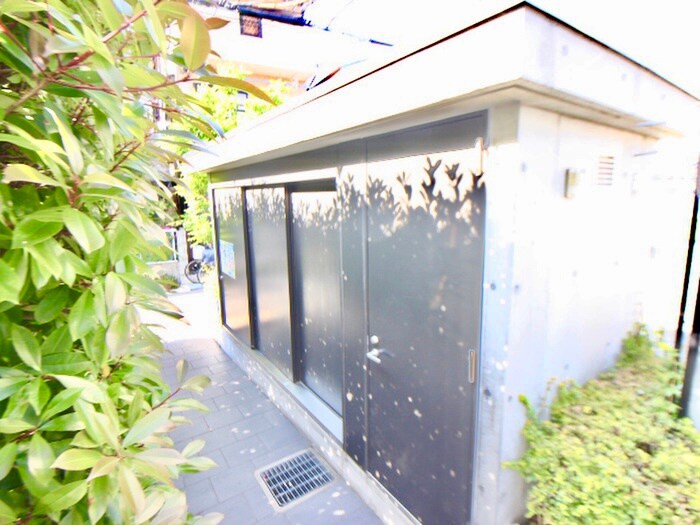 アビタシオンデュプルミエの物件外観写真