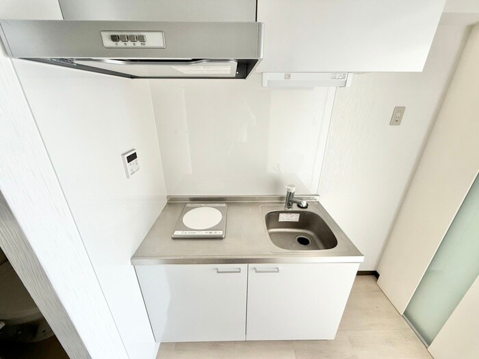 ローブコート六地蔵駅前の物件内観写真