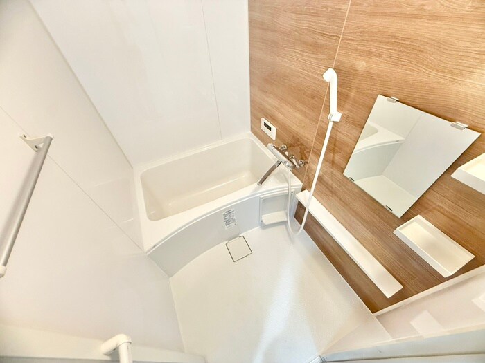 ローブコート六地蔵駅前の物件内観写真