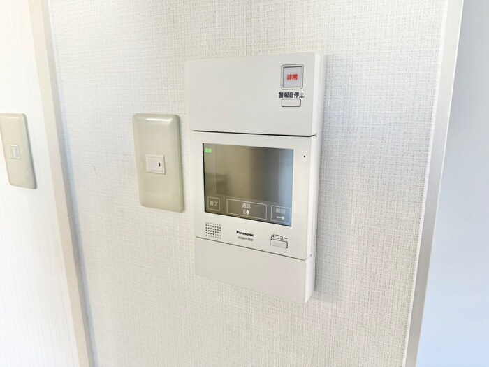 ローブコート六地蔵駅前の物件内観写真