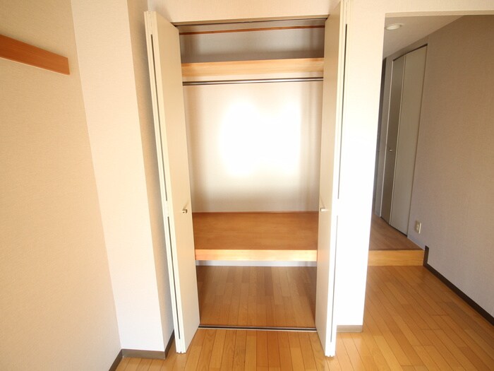 パ－クサイド西台の物件内観写真