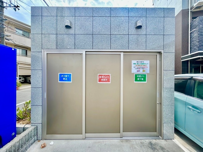 オリエンテムの物件外観写真