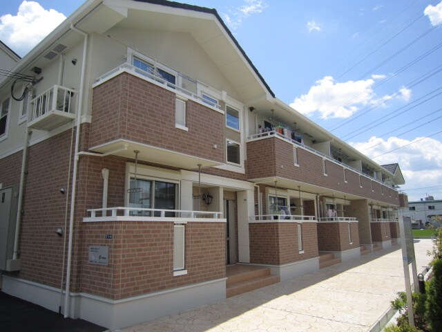 セレニテの物件外観写真