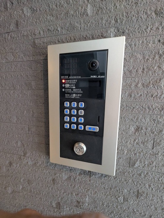 AVANZARE弁天の物件外観写真