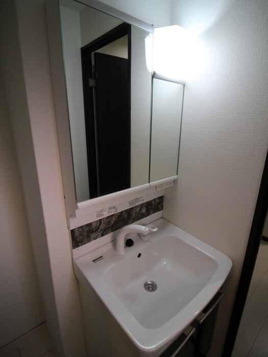 AVANZARE弁天の物件内観写真