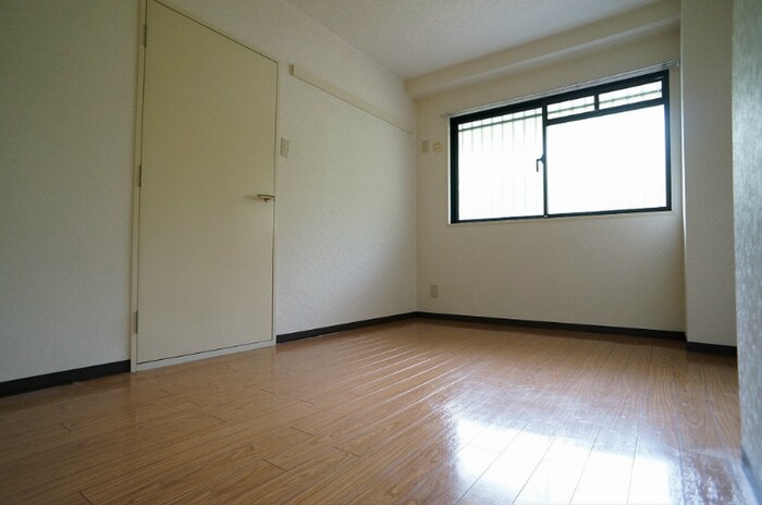 緑の森の物件内観写真