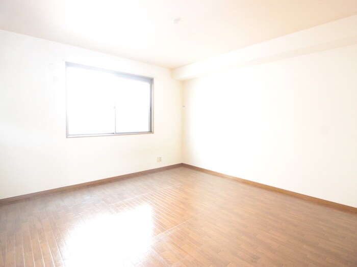 ガーデンハウス明正B棟の物件内観写真