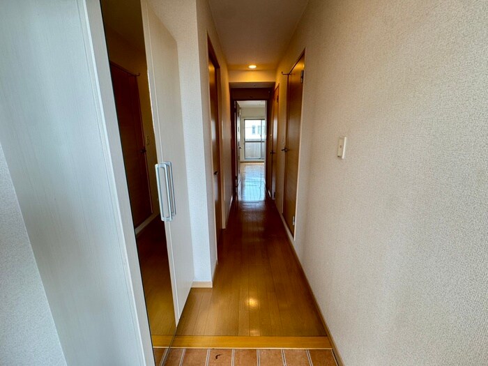 ジンの物件内観写真