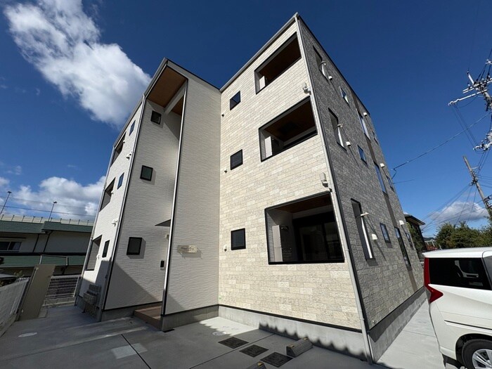 グランメリー池田木部の物件外観写真