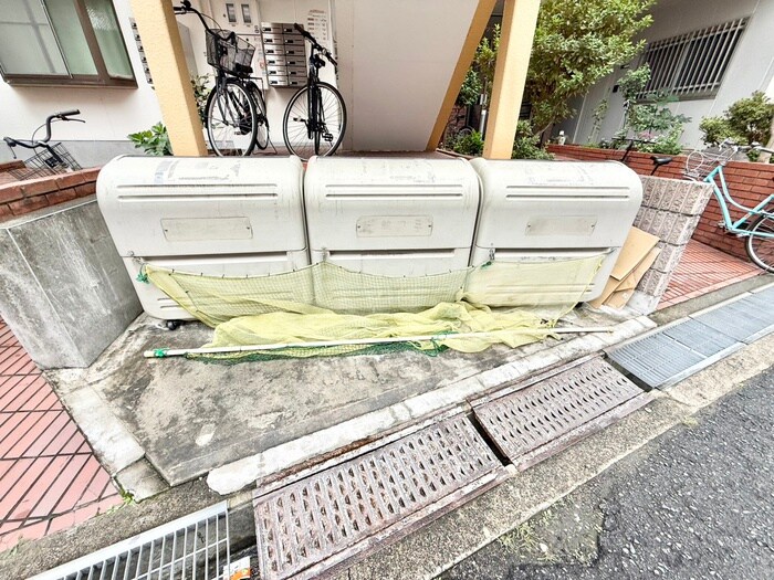 グランドハイツ３号館の物件外観写真