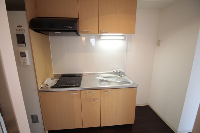 ＳＱＵＡＲＥ　ＣＯＵＲＴの物件内観写真