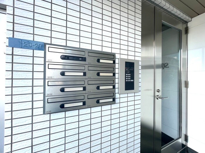 ＳＱＵＡＲＥ　ＣＯＵＲＴの物件外観写真