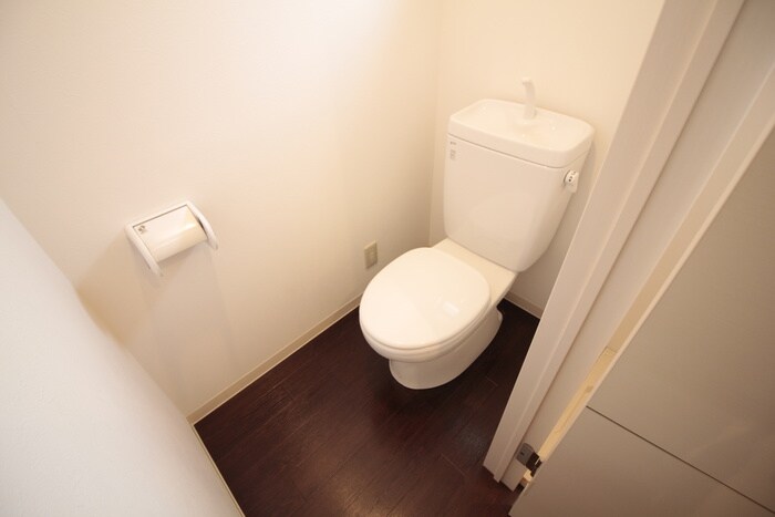 ＳＱＵＡＲＥ　ＣＯＵＲＴの物件内観写真