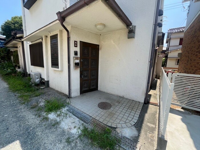 五色山7丁目戸建の物件外観写真