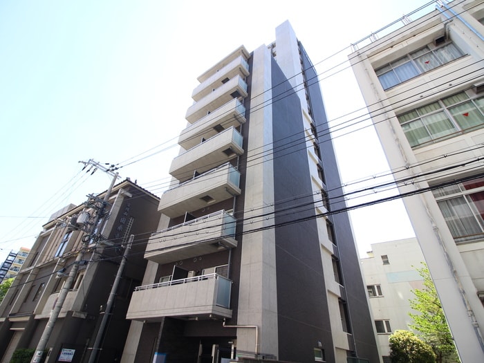 Fujiman北梅田の物件外観写真