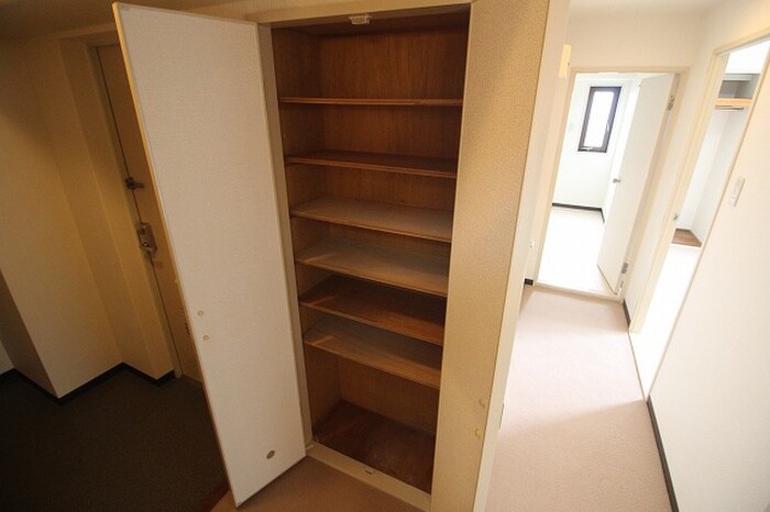 ﾗｲｵﾝｽﾞﾏﾝｼｮﾝ御池通(902)の物件内観写真