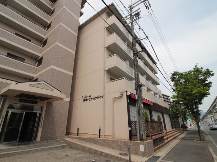 美穂ヶ丘阪田ハイツの物件外観写真