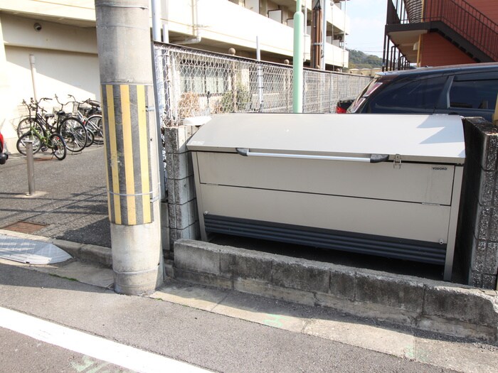 フェリスマンションⅠの物件外観写真