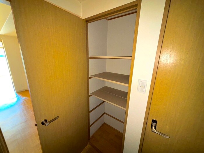 ヒ－ルヒルズの物件内観写真