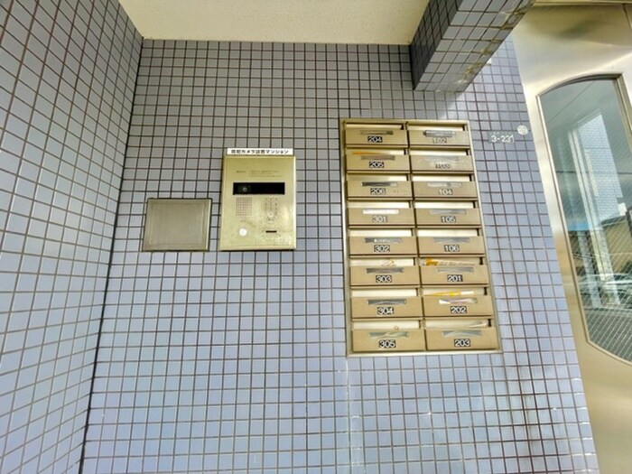 サンパティゼ豊中の物件外観写真