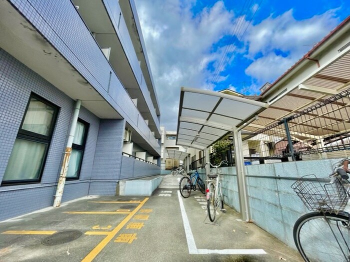 サンパティゼ豊中の物件外観写真