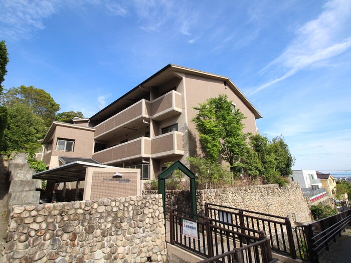 メルベーユ朝日ヶ丘の物件外観写真