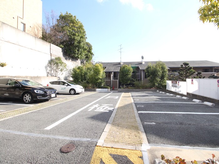 メルベーユ朝日ヶ丘の物件外観写真