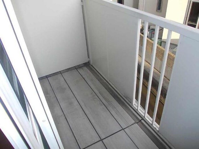 エスポワ－ルドミ－ルＢの物件内観写真