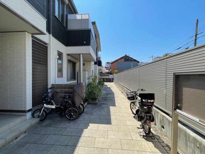 ヴィラージュ山手の物件外観写真