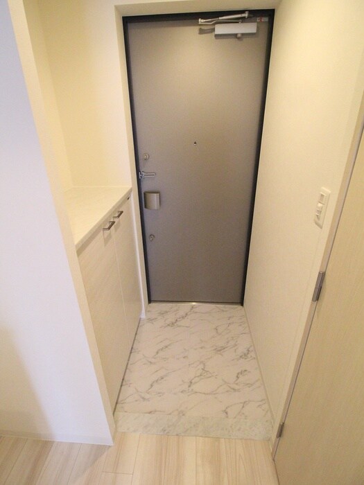 ﾌｧｰｽﾄﾌｨｵｰﾚ神戸湊町(905)の物件内観写真