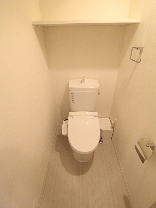 ﾌｧｰｽﾄﾌｨｵｰﾚ神戸湊町(905)の物件内観写真