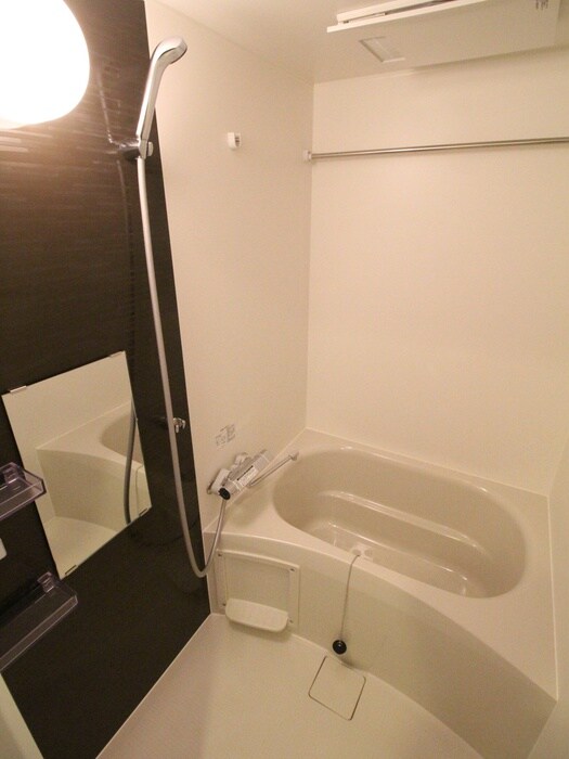 ﾌｧｰｽﾄﾌｨｵｰﾚ神戸湊町(905)の物件内観写真