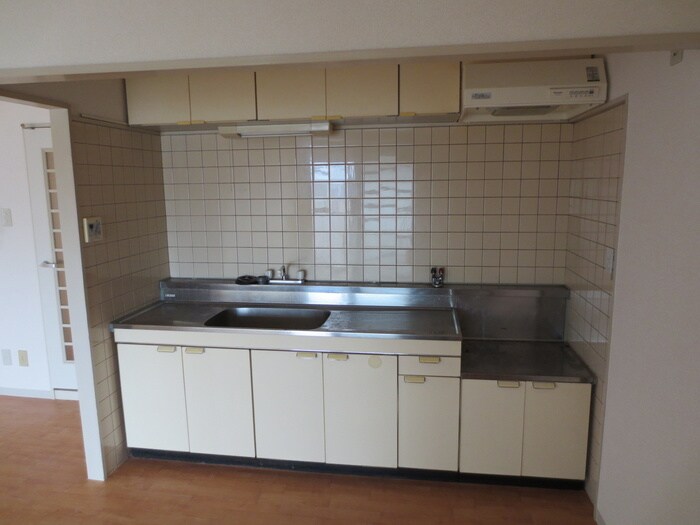 ヴィラロ－ザ奥谷の物件内観写真