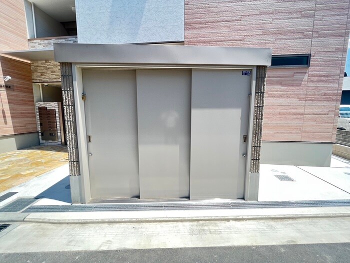 フジパレス高石駅北の物件外観写真