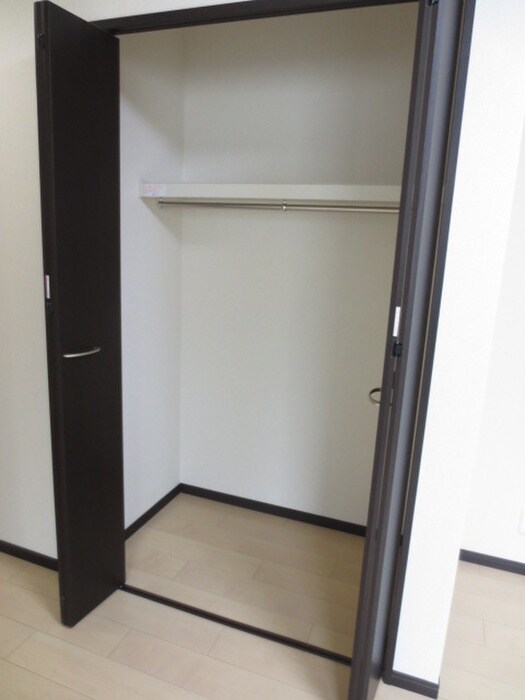 ﾌｼﾞﾊﾟﾚｽ住之江駅南Ⅲ番館の物件内観写真