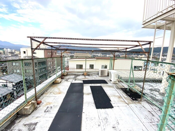 メゾンフジの物件外観写真