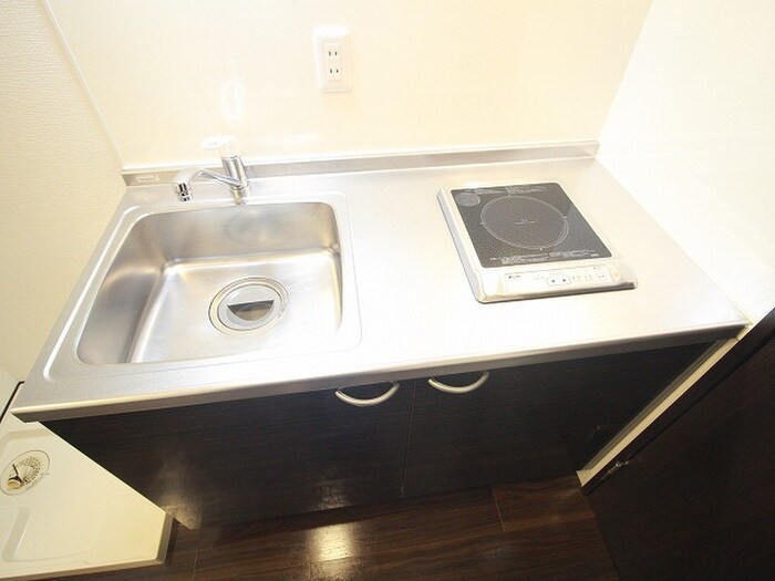 アパートメント二条城の物件内観写真