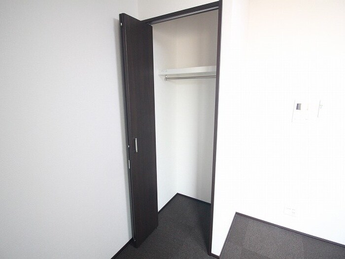 アパートメント二条城の物件内観写真