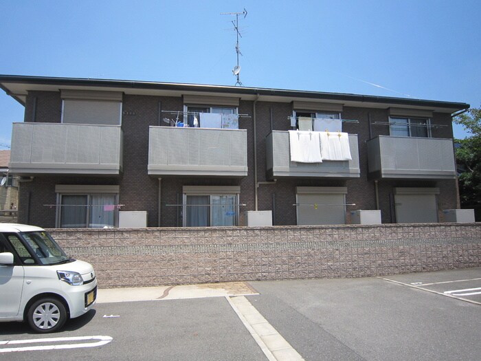 Ｋｉｎｚｙ　Ｃｏｕｒｔの物件外観写真