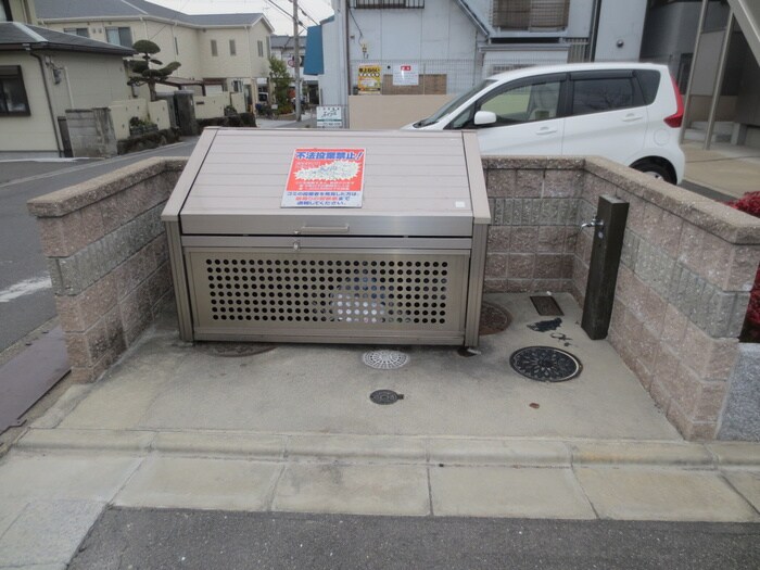 Ｋｉｎｚｙ　Ｃｏｕｒｔの物件外観写真