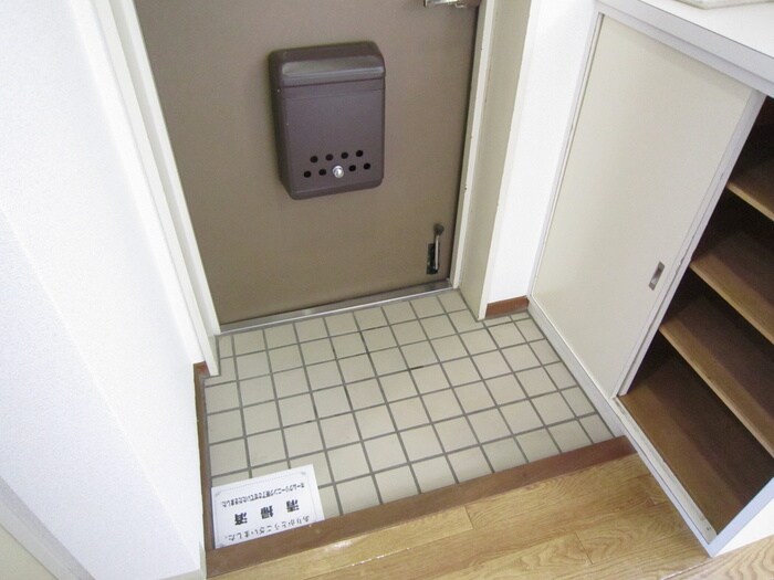 ﾏﾝｼｮﾝｸﾞﾗﾝﾄﾞﾓﾅ-ｸの物件内観写真