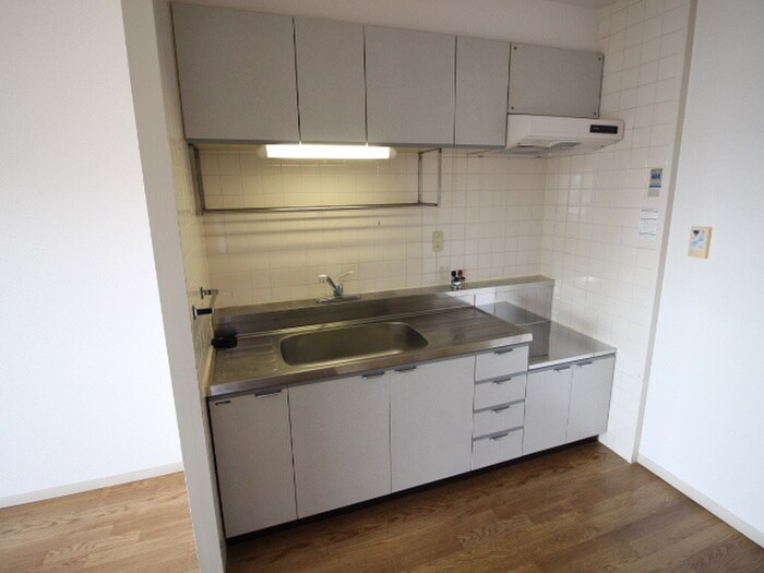 ﾏﾝｼｮﾝｸﾞﾗﾝﾄﾞﾓﾅ-ｸの物件内観写真